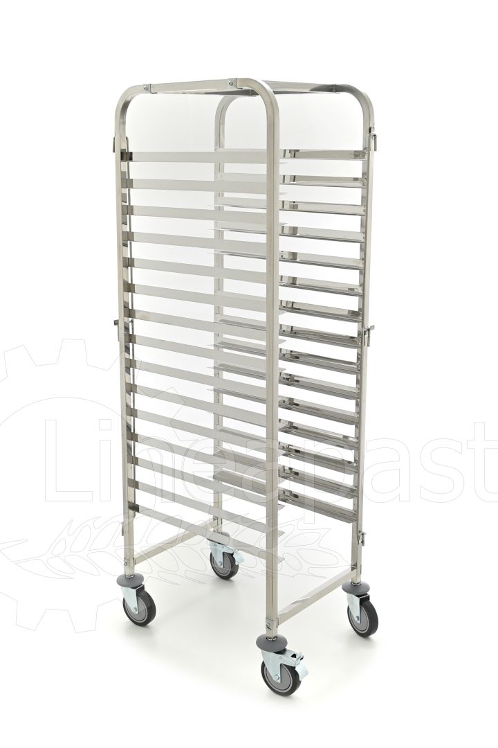 Stainless steel pasta trolley for 15 pasta trays