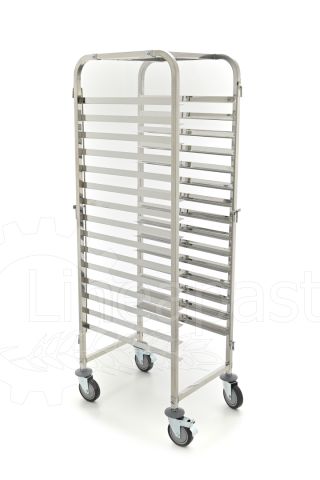 Stainless steel pasta trolley for 15 pasta trays