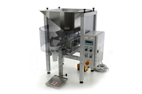 Semi-automatic small-pasta packaging machine DS Small