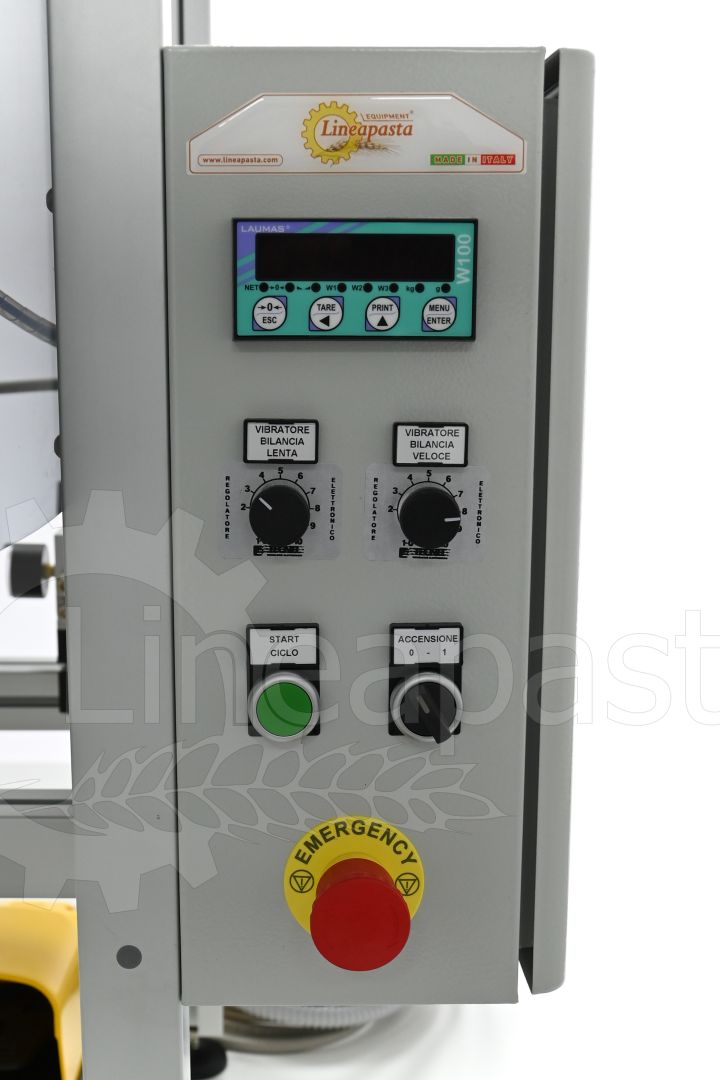 Semi-automatic small-pasta packaging machine DS Small