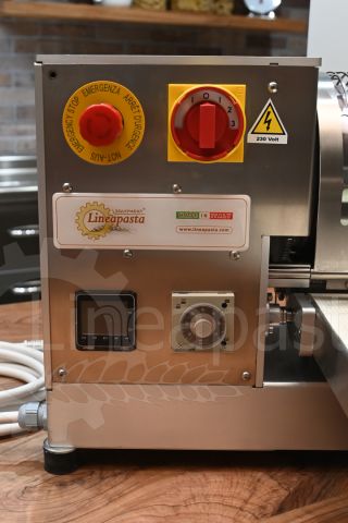 Macchina automatica per crêpes rettangolari La Monferrina C1 da 200 mm usata