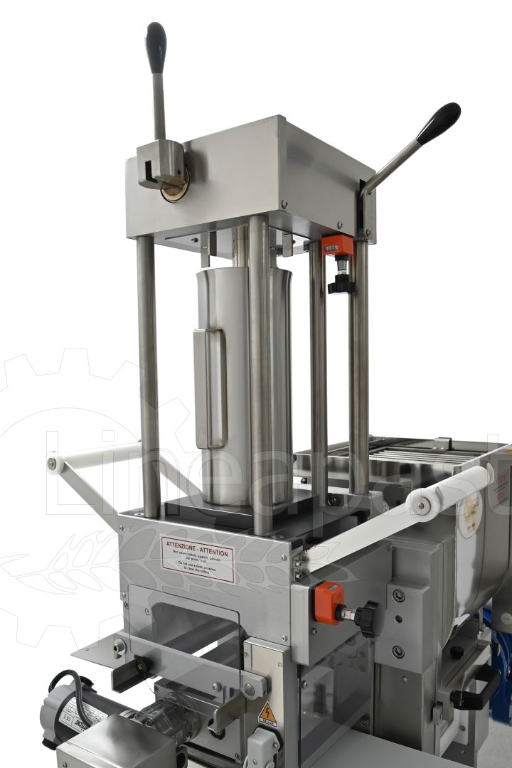 Máquina pasta combinada ravioli y laminadora La Monferrina P2 Pleasure con doble cubeta y extrusor Grupo ravioli