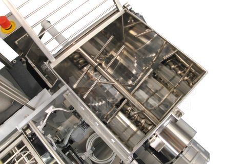 Máquina pasta combinada ravioli y laminadora La Monferrina P2 Pleasure con doble cubeta y extrusor Cubeta extrusora