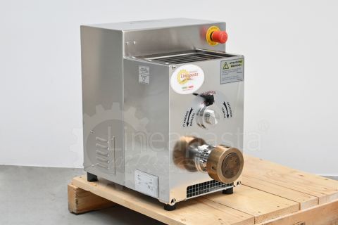 Máquina para pasta La Monferrina P3 usada con cuchillo