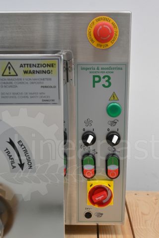 Máquina para pasta La Monferrina P3 usada con cuchillo