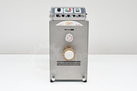 Machine à pâtes professionnelle TR 75E d'occasion