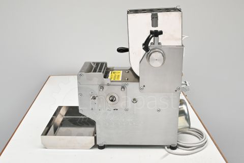 Laminoir à pâtes La Monferrina PNuova d'occasion