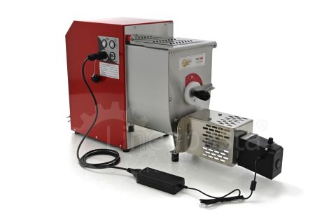 Macchina per pasta fresca Concerto Ciaopasta 5 Rossa Con coltello elettronico per pasta corta