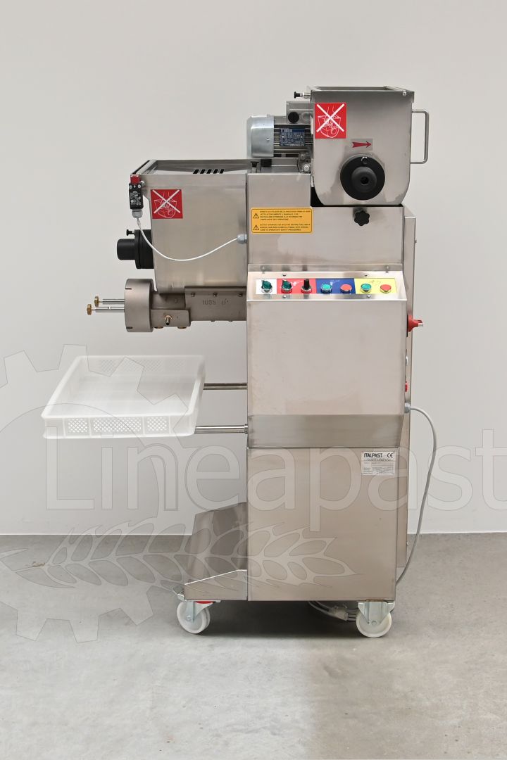 MAC 60 double vat pasta press used for display