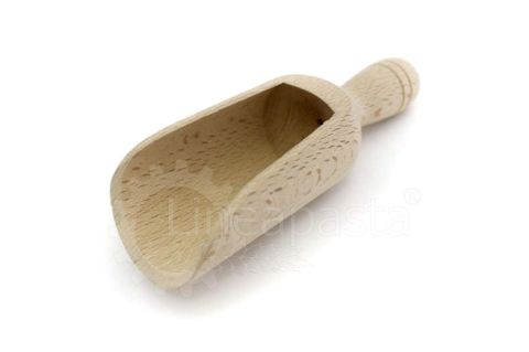 7,5 cm beechwood flour scoop