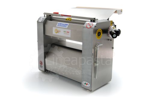 Electric fresh pasta sheeter SR with 320 mm wooden cylinders