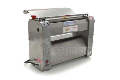 Electric fresh pasta sheeter SR with 400 mm wooden cylinders