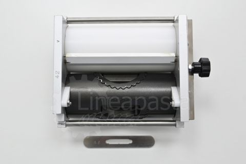 Second hand 48x78 mm crescent-shaped ravioli mould for La Monferrina Multipasta