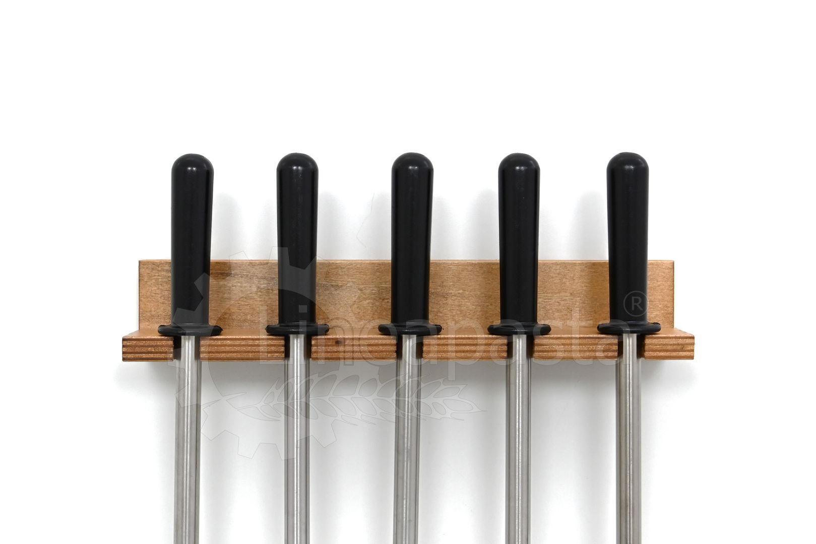 Wall support for five pizza peels